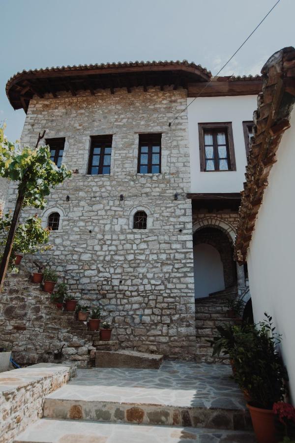Tradita E Beratit Dış mekan fotoğraf